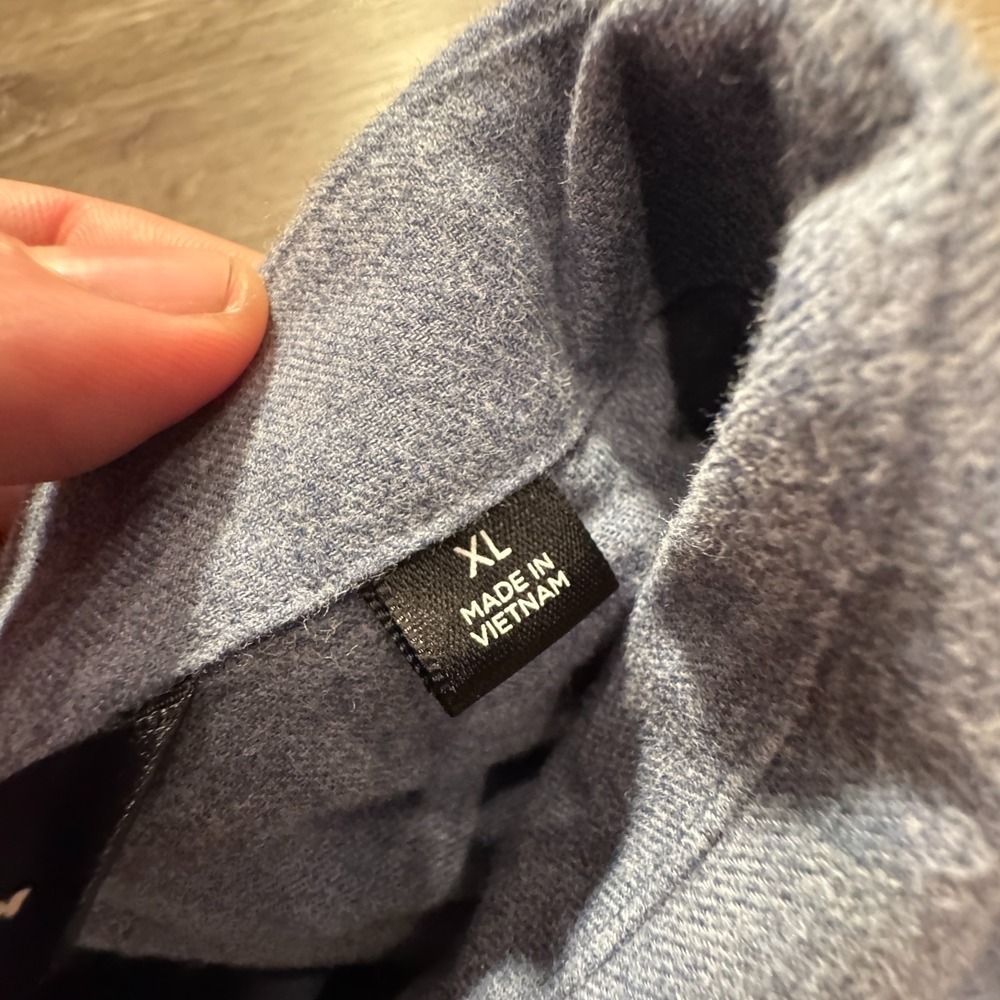 TravisMathew Flannel Shirt Mens XL Blue Cotton Workwear Outdoors Heritage Preppy - Picture 4 of 9